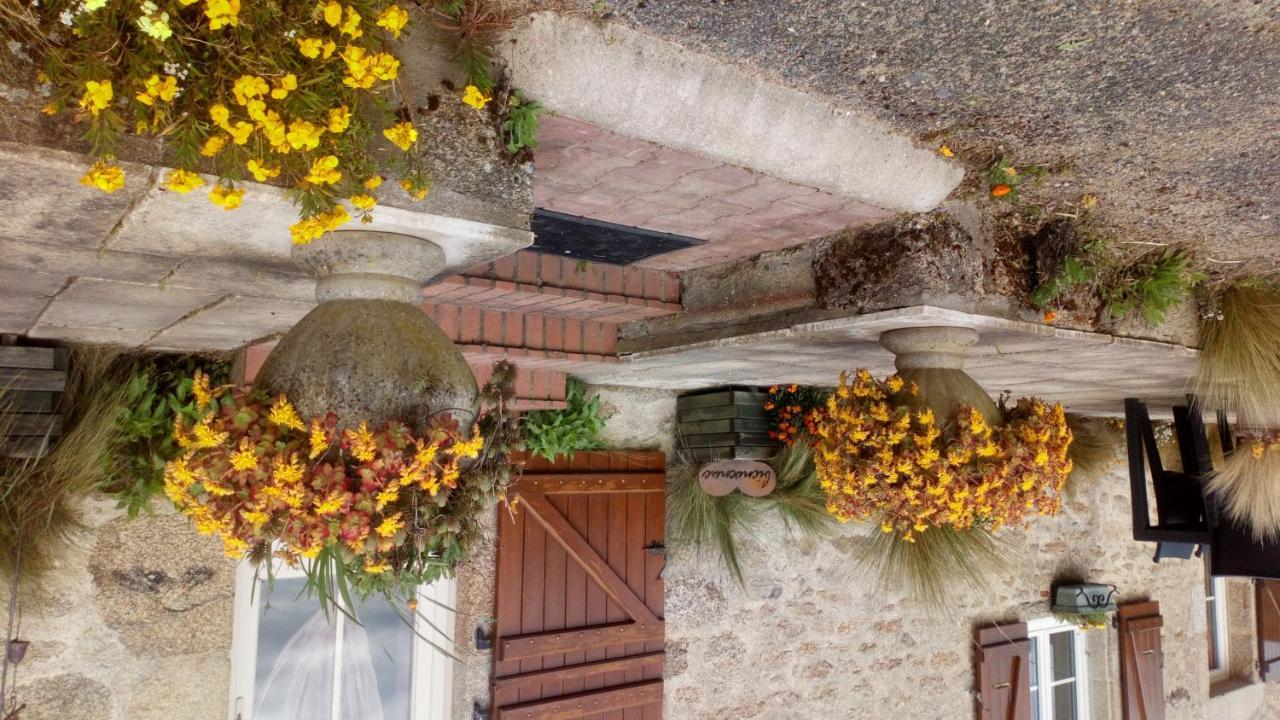 Au Coeur De La Nature Saint-Malo-du-Bois Exterior photo